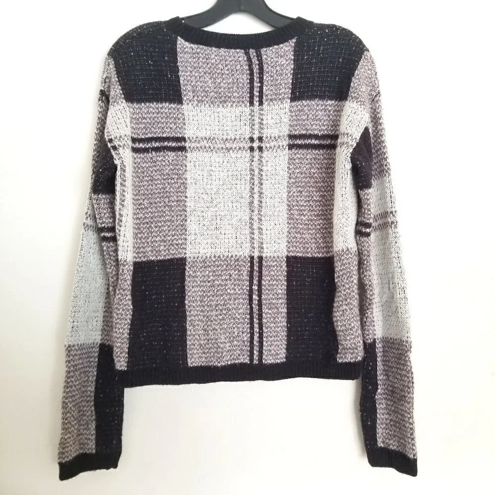 Melrose and Market Shrunken Plaid Pullover Sweater